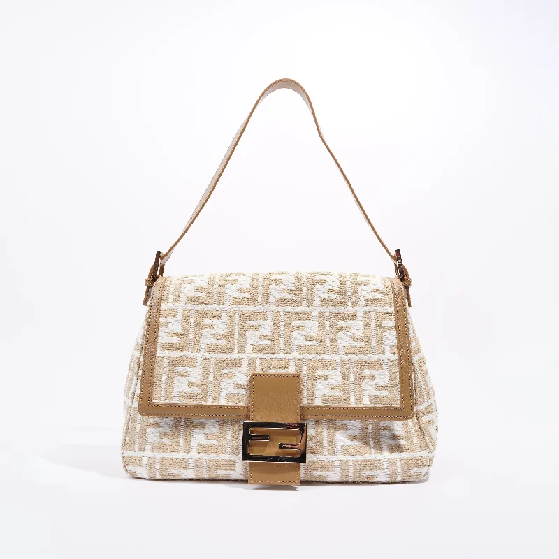 Fendi Womens Baguette Handbag Beige / White