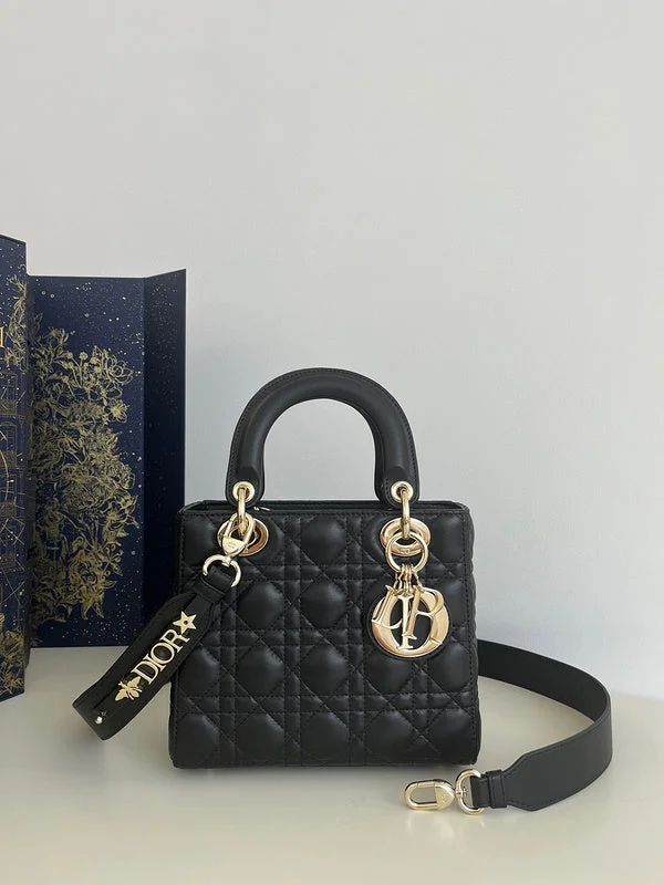 Christian Dior  Bags - 426